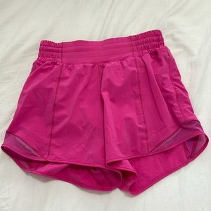 lululemon sonic pink hotty hot shorts